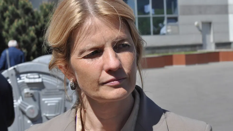 Основательница «Лаборатории Касперского» выступила против политики блокировок и ограничений в рунете — встреча с представителями Второй службы ФСБ, курирующей интернет, по мнению участников рынка, не привела к ощутимым результатам.