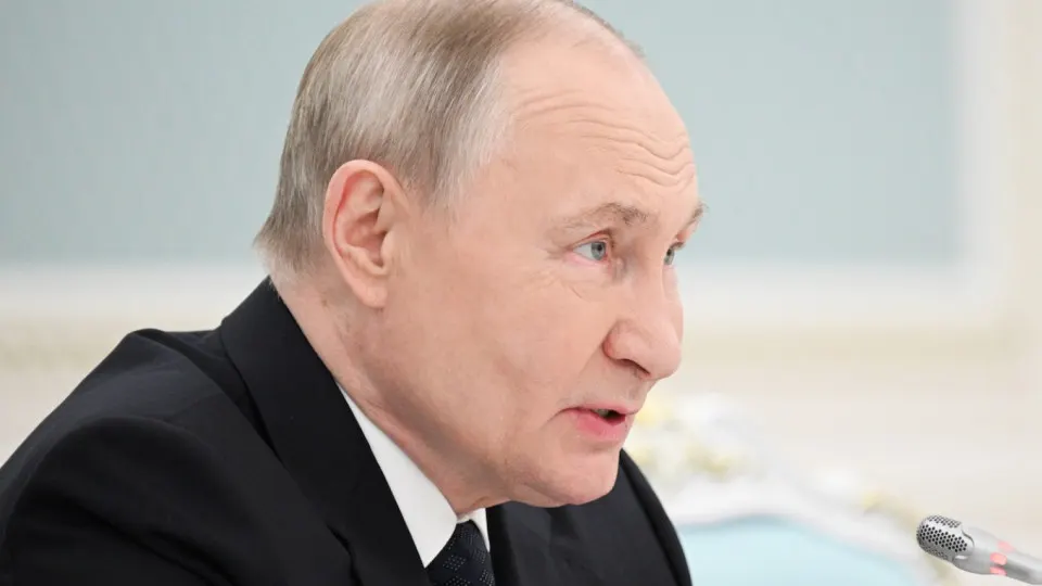 Власти ставят задачу увеличить число иностранных студентов до полумиллиона к 2030 году, в то же время фиксируется массовая вербовка иностранцев на военную службу и давление на студентов в вузах.