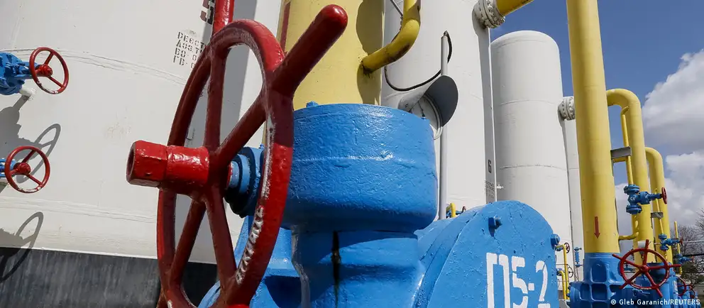 Украина не продлила контракт с «Газпромом», сославшись на национальную безопасность. Наибольшие последствия почувствовала Молдова; другие страны переориентировали поставки, Венгрия остаётся на «Турецком потоке».