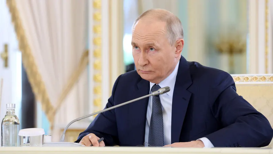 Президент сообщил о масштабных захватах, однако данные аналитиков указывают на сокращение площадей под контролем российских сил в последние месяцы.