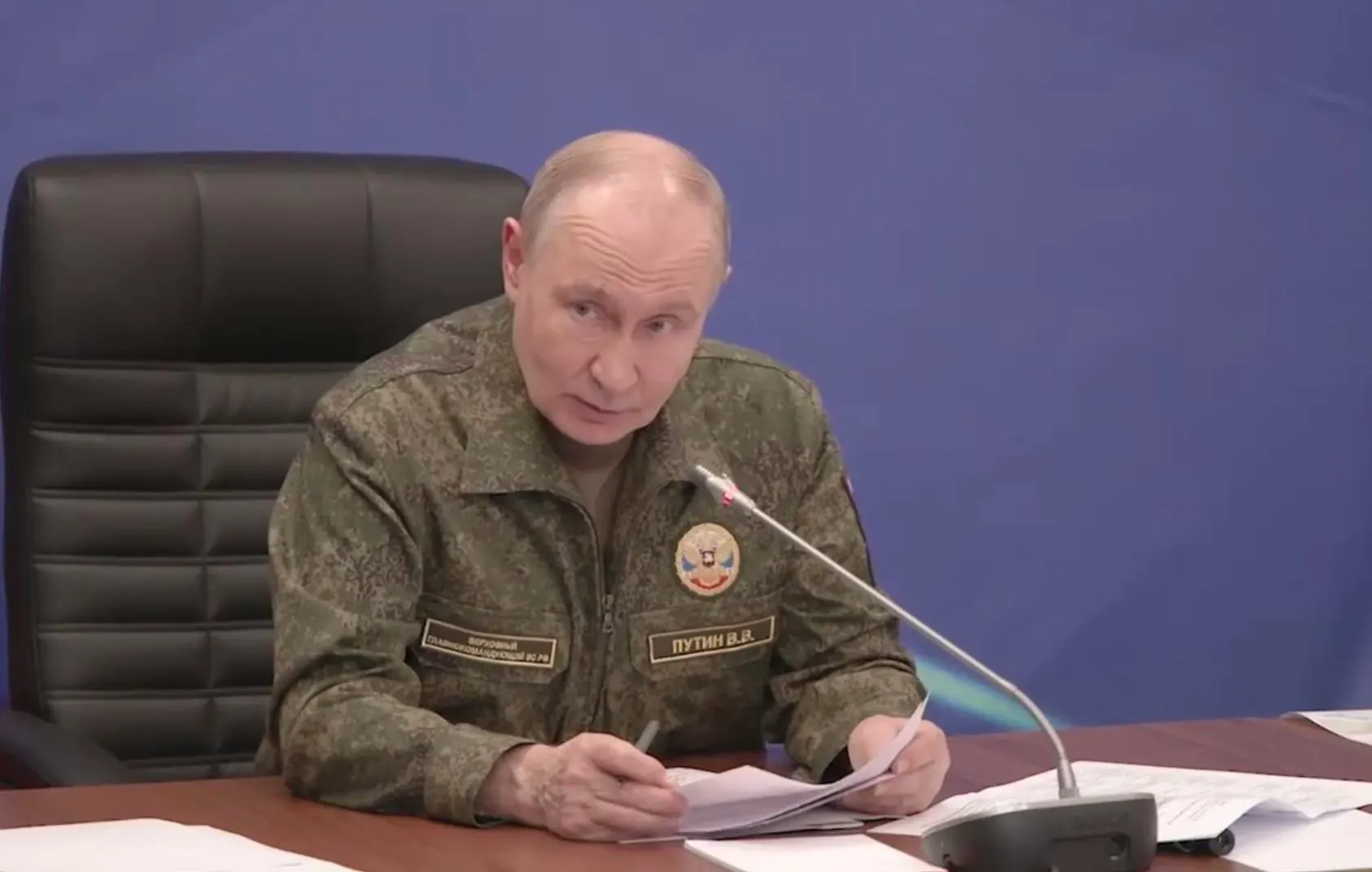 На совещании с военными президент сообщил, что с начала года ВС РФ освободили 133 населённых пункта, в том числе Константиновку в Донецкой Народной Республике.