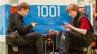 По всей стране школы организуют занятия о рисках использования VPN, на которые приглашают полицейских, психиатров и сотрудников ФСИН. На уроках рассказывают о возможной утечке данных и представляют использование VPN как отягчающее обстоятельство при совершении преступлений.