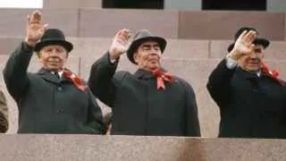 Из-за массовых атак беспилотников на российские нефтеперерабатывающие заводы власти до конца 2026 года вводят фактическое госпланирование выпуска бензина и дизеля и берут под контроль цены на АЗС.