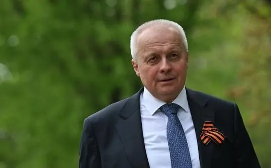 Российский МИД отозвал посла в Армении для консультаций на фоне углубления отношений Еревана с Евросоюзом. Одновременно введены временные ограничения на ввоз ряда армянских товаров.