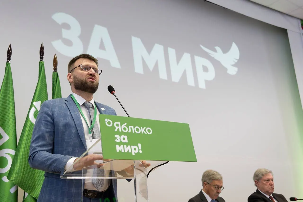 Минюст оставил за Владимиром Дороховым статус «иноагента», сославшись на «факты ведения политической деятельности» — от поздравления от лидера партии до участия в памятных акциях и видеоролике.