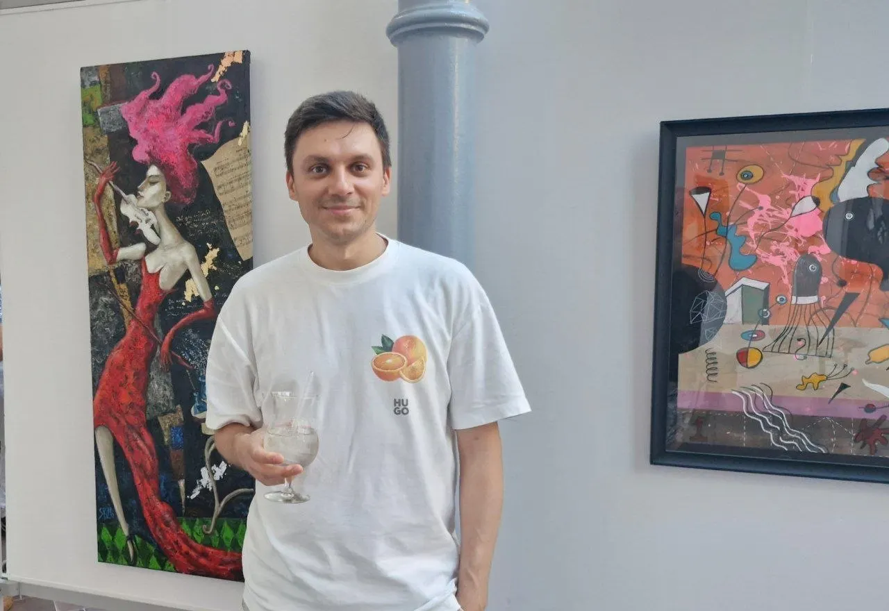 Клинический психолог Иван Звягин подал в суд требование удалить персональные данные и фотографию из онлайн‑выставки Минюста, где его назвали «иноагентом». Он просит признать действия ведомства незаконными и опубликовать опровержение.