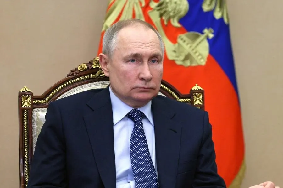 Кремль заявил, что прекращение огня может состояться только после выполнения Россией поставленных задач; идея «заморозки» конфликта с учётом позиции Киева признана невыполнимой.