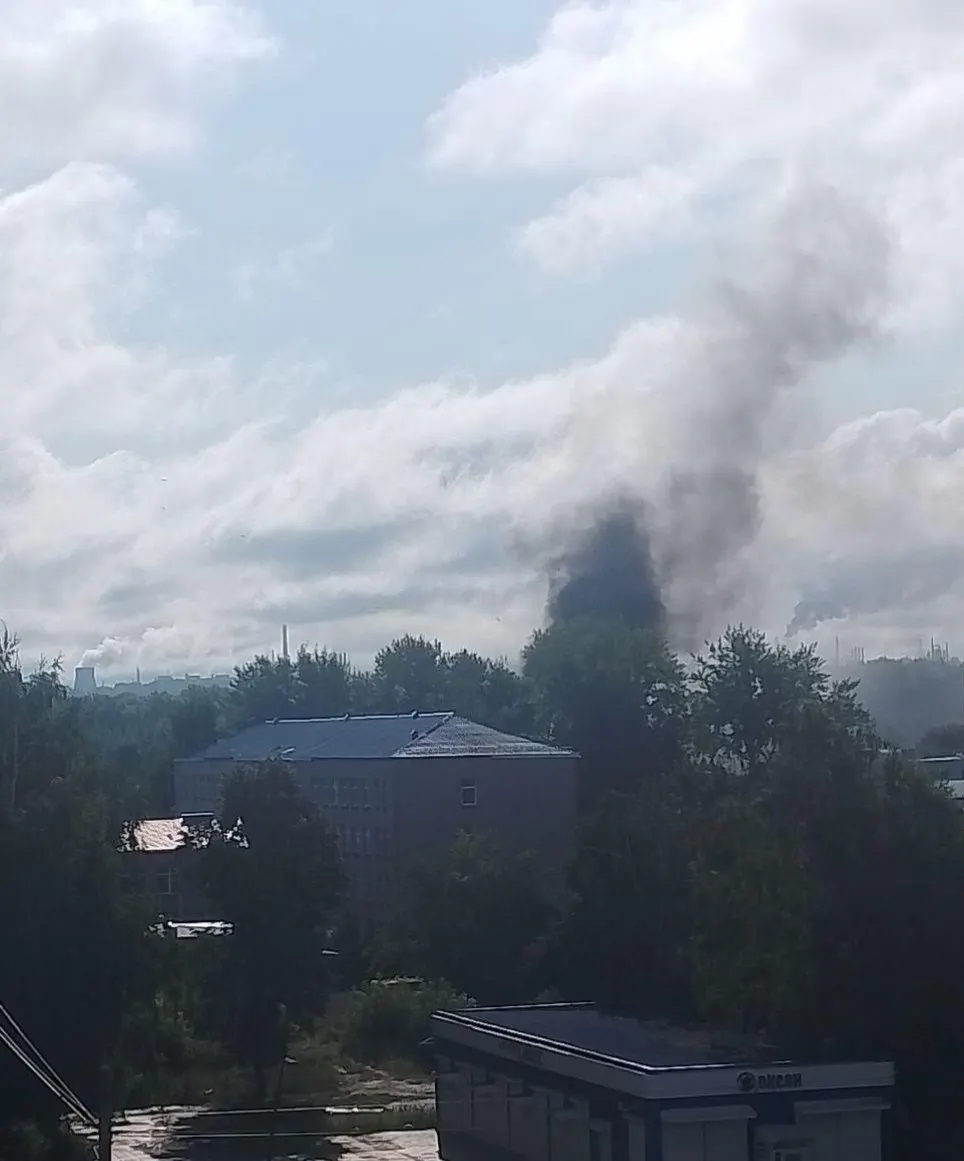 Несколько регионов сообщили об атаках беспилотников. В Белгородской области погибла мирная жительница; продолжаются столкновения и сбиты беспилотники в разных регионах.